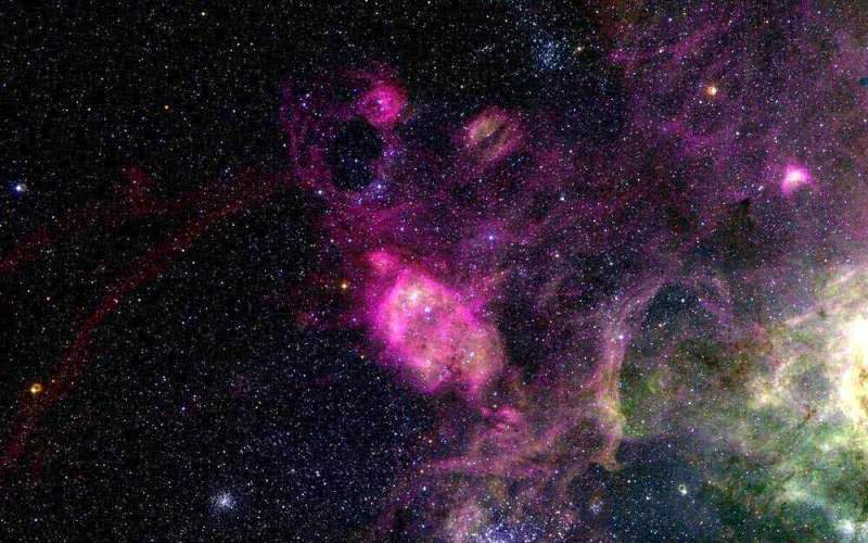 В звездных скоплениях обнаружены светила разных поколений