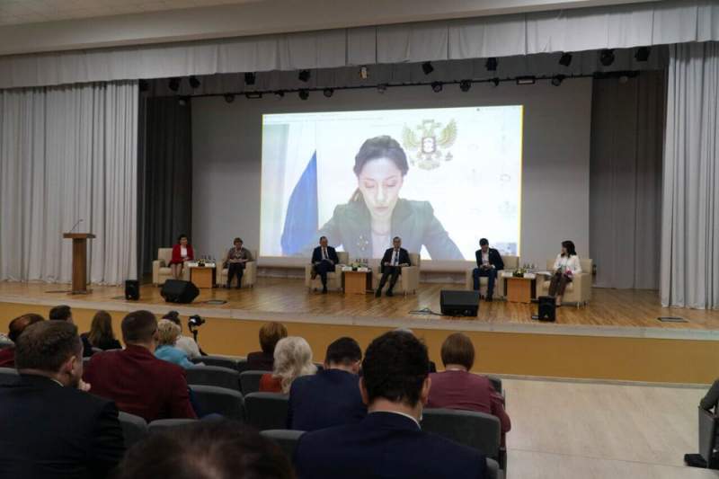 Эксперты Минпросвещения подвели итоги мониторинга питания в образовательных учреждениях страны