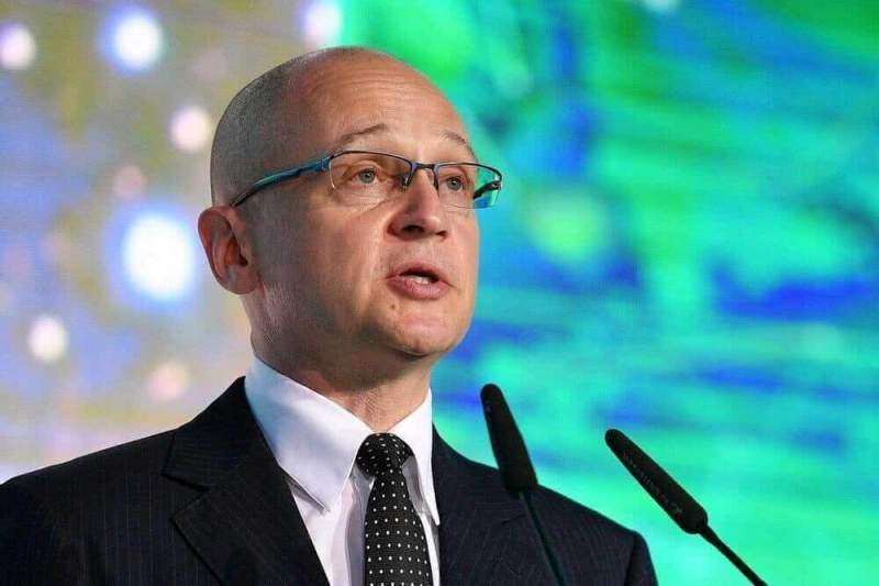 Кремль отказался комментировать слухи о присвоении Кириенко звания Героя России
