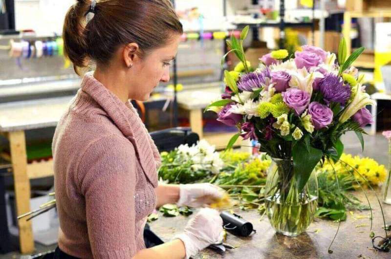 Чем хорош цветочный онлайн-бизнес для предпринимателей и покупателей