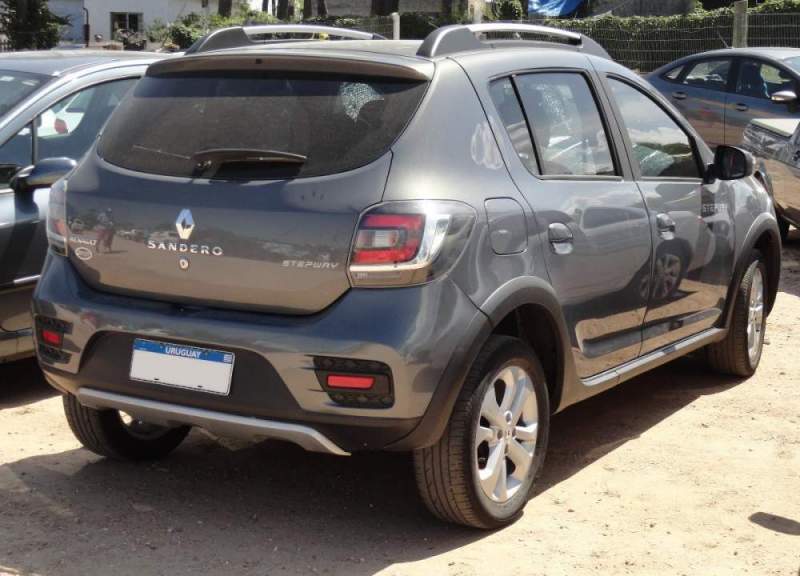 Особенности Renault Sandero Stepway