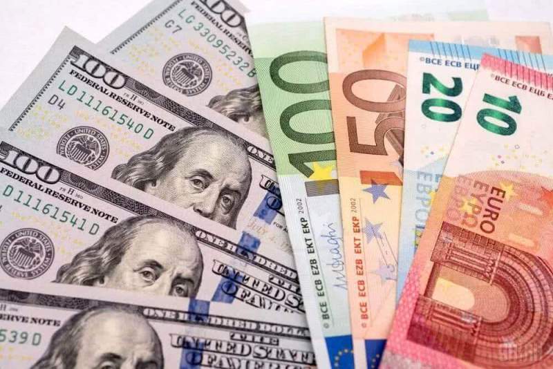 Что ждать от доллара и евро в этом году, прогноз от UCFX Group