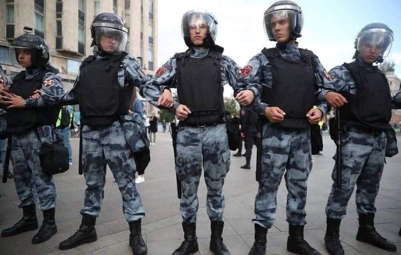 МИД Китая назвал московские протесты вмешательством Запада в выборы в РФ
