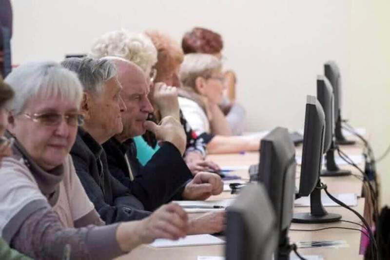 Представители Хабаровского края впервые выступят на чемпионате по компьютерному многоборью среди пенсионеров