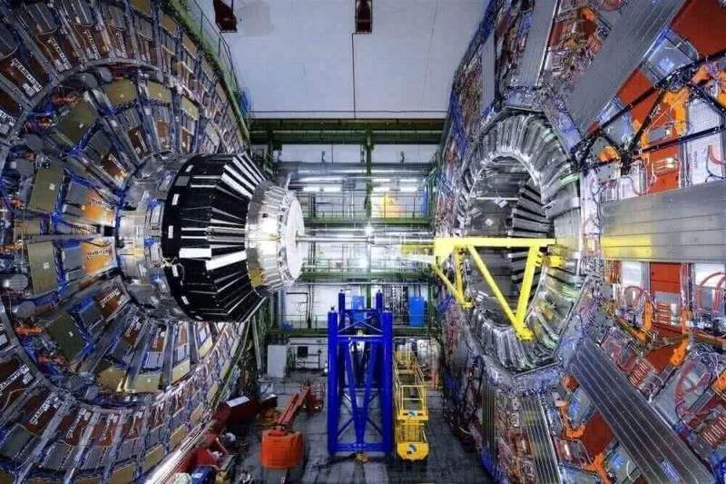 Учёные снова запустили Большой адронный коллайдер 