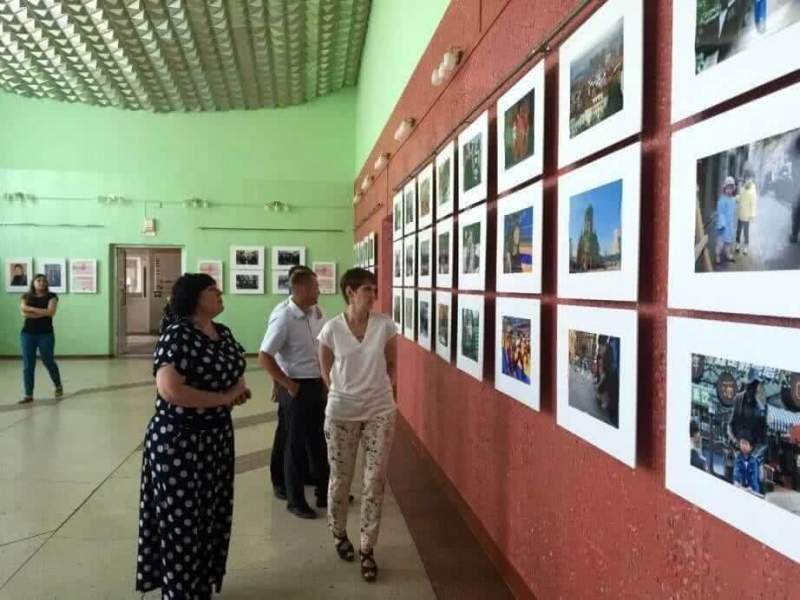 Фотовыставка «Китай в объективе хабаровских журналистов» открылась в Амурске