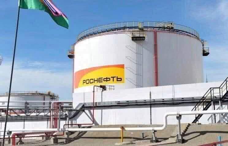 Обман акционеров "Роснефти" грозит отставкой Игорю Сечину