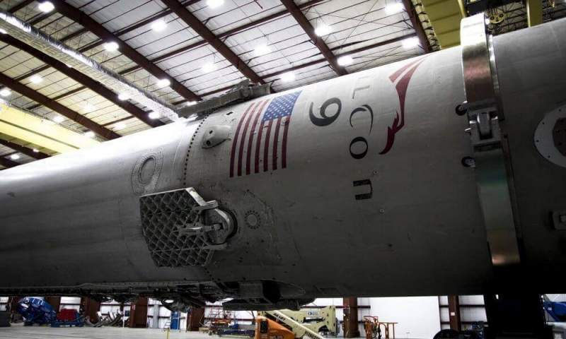 Часть ракеты Falcon 9 была уничтожена ВВС США
