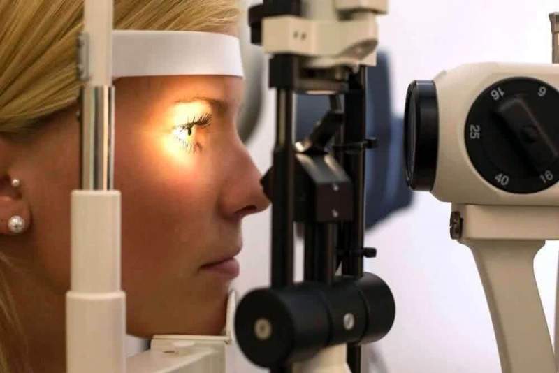 Сканирование сетчатки глаза позволит диагностировать заболевания
