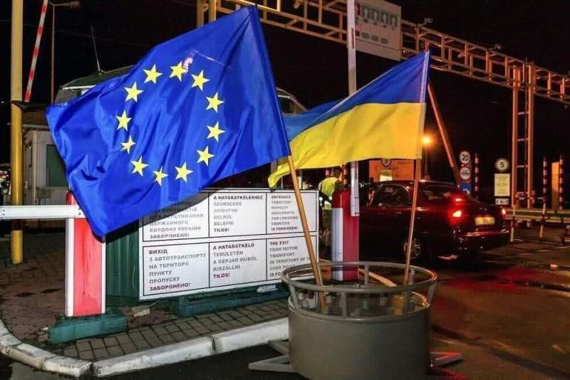 Политолог: «Введя товарные преференции, Евросоюз подсластил Киеву пилюлю»