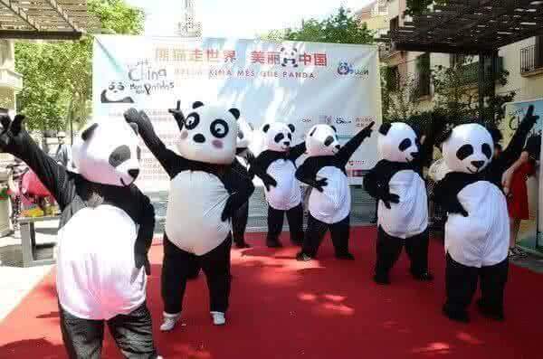 Панды стали участниками кампании «Прекрасный Китай – это больше, чем панды»