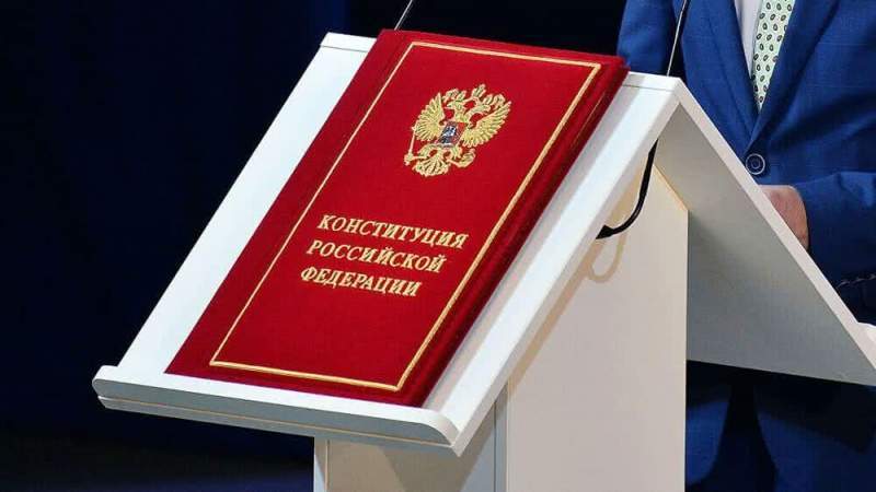 Социальные гарантии под защитой государства – в ОП РФ высказались о важности обновления Конституции