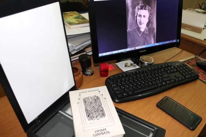 Библиотека Хасавюрта включилась в подготовку к вековому юбилею Мариам Ибрагимовой