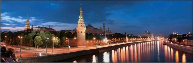 Москва передает в федеральный бюджет около одного триллиона рублей налогов