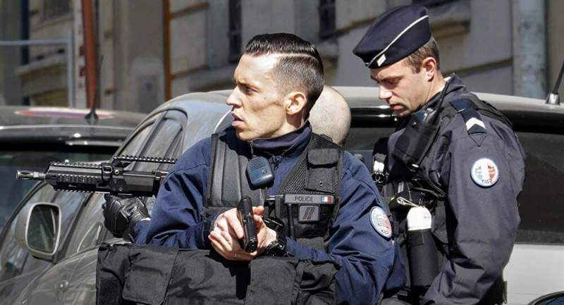 Российский ФБР остановит полицейский произвол во Франции