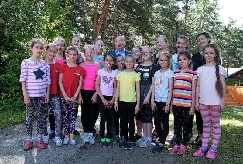 Губернатор Александр Карлин: В Алтайском крае увеличивается количество частных загородных детских лагерей