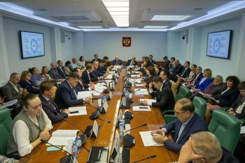 Представители АтомЭнергоСбыт приняли участие в обсуждении вопросов цифровизации электроэнергетики на комитете Совета Федерации 