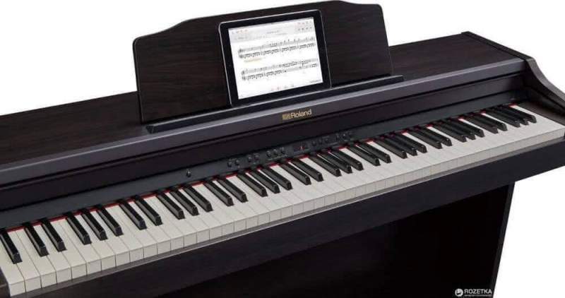 Выбор пианино: цифровые и акустические модели, их характеристики