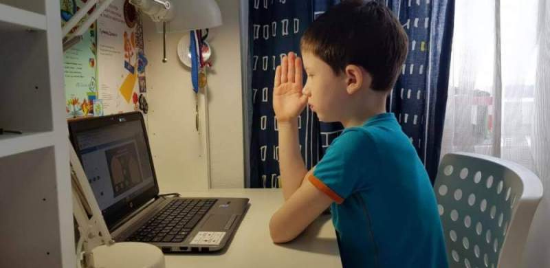 "Началка" в онлайне: как справляются дети в школах Новой Москвы