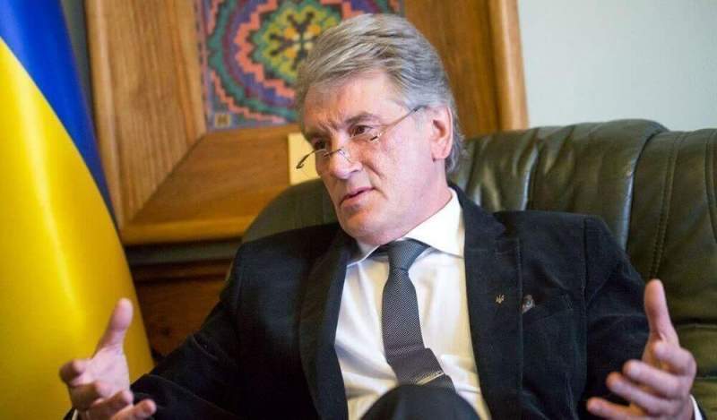Ющенко предложил запретить любые контакты с Россией