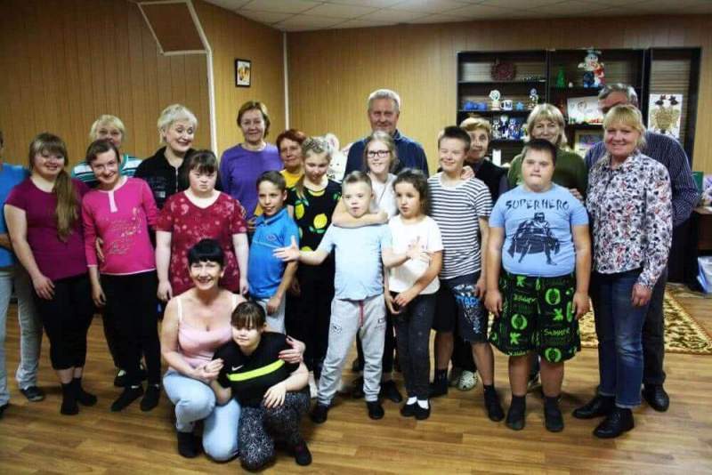 Инклюзивные танцевальные репетиции детей с ОВЗ и пожилых людей идут в Вологде