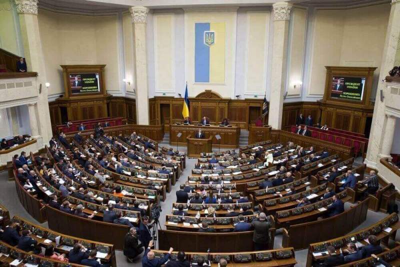 Украина приняла закон об антикоррупционном суде
