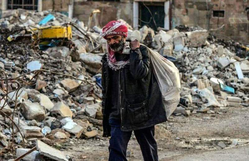 Из Алеппо вывели 78 тысяч мирных граждан