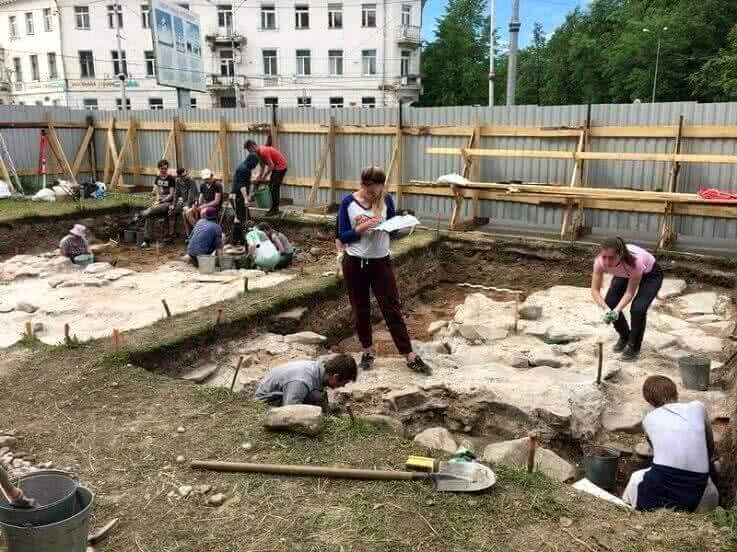 В самом центре столицы Карелии идут археологические раскопки