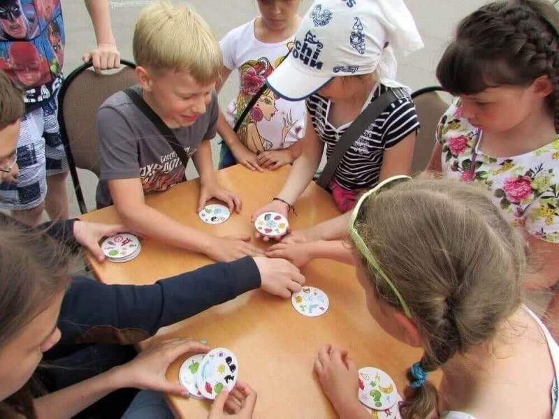 Клуб настольных игр главной библиотеки Хакасии начинает сезон летних выездных игротек