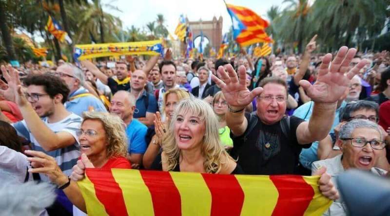 Испания готова применить силу против Каталонии