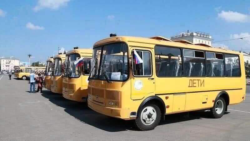 Школьный автопарк Алтайского края пополнился 23 новыми автобусами