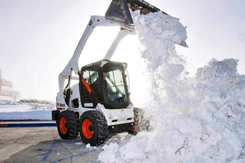 Выгода от покупки минитрактора для снегоуборочных работ