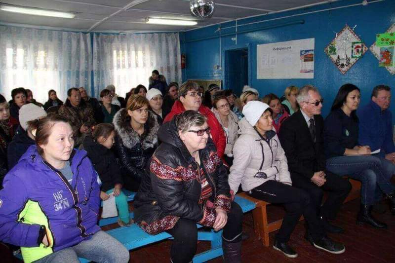 В поселках низовья Енисея Глава Таймыра Сергей Ткаченко провел сходы граждан