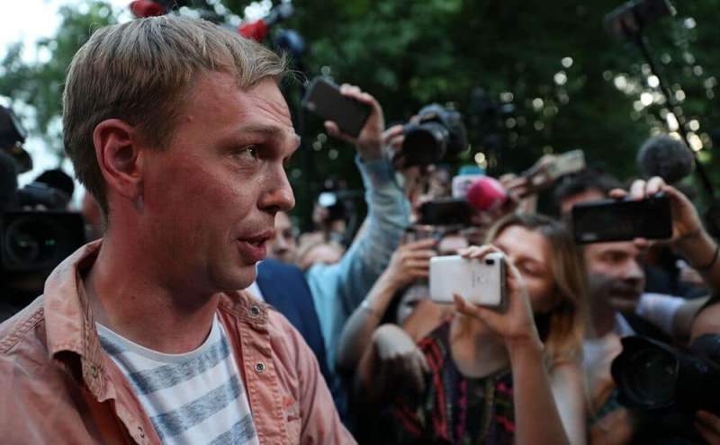 Переменчивое настроение Навального: что сподвигло блогера сменить свое отношение к Голунову?