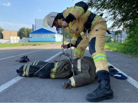 Тамбовчанин вошел в десятку лучших пожарных страны