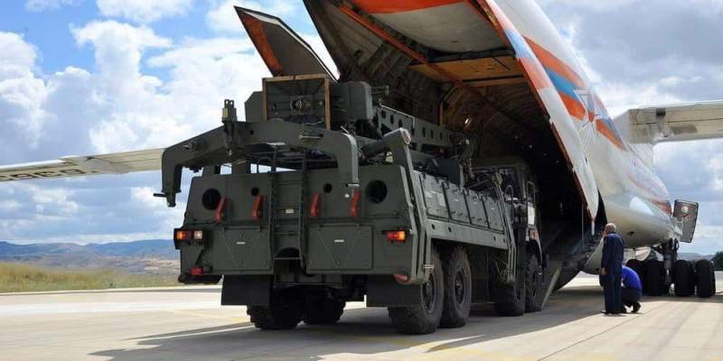 Вашингтон просит Анкару не приступать к эксплуатации комплексов С-400