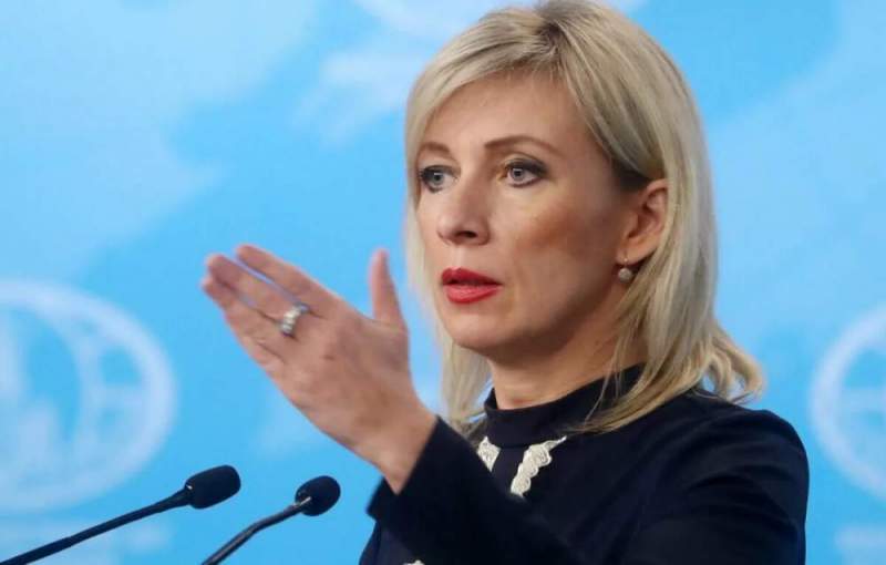 Франция призвала отказаться от российской и китайской вакцин от Covid-19