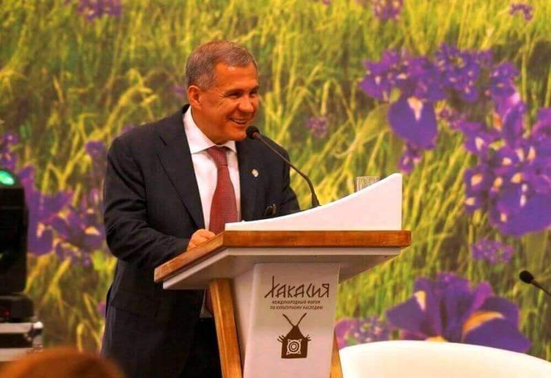 Президент Татарстана Рустам Минниханов поблагодарил Главу Хакасии Виктора Зимина