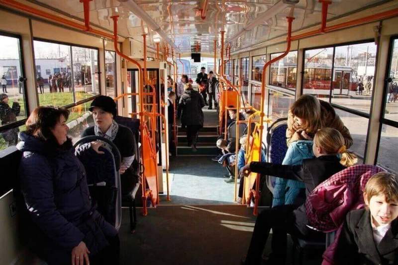 Городские школьники смогут ездить в общественном транспорте бесплатно