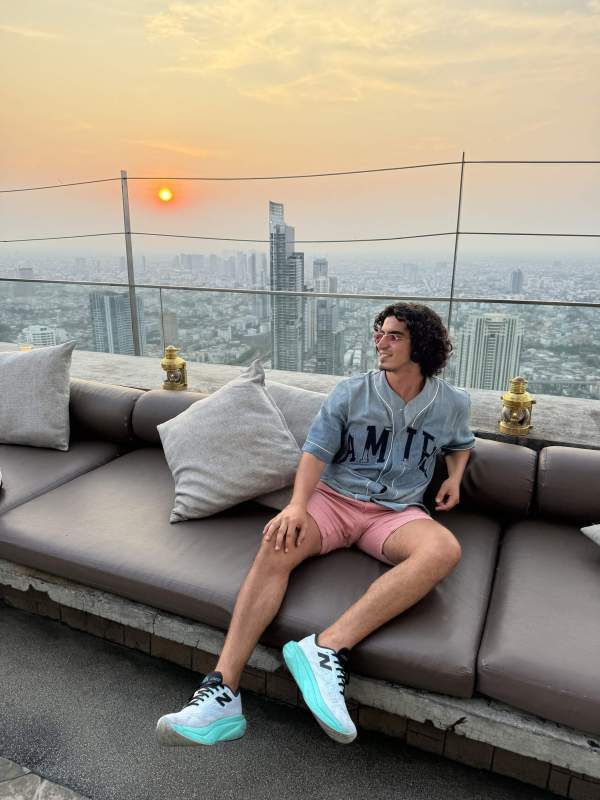 Предприниматель Артур Погосян сообщил, что стал жертвой искусственного интеллекта: “меня заскамили на 3 000 $”. 