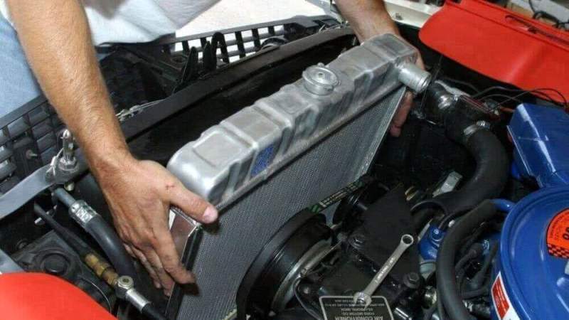 Зачем нужно промывать автомобильный радиатор?
