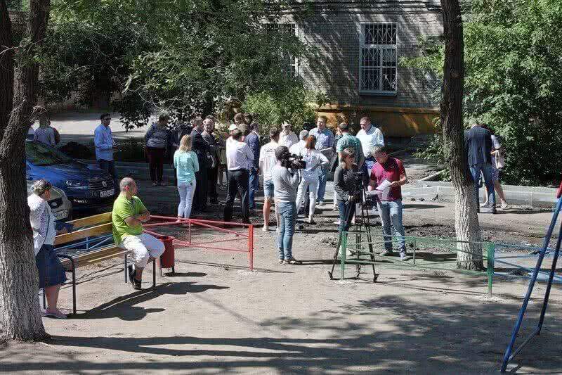 Эксперты ОНФ оценили благоустройство дворов в Ленинском районе Челябинска