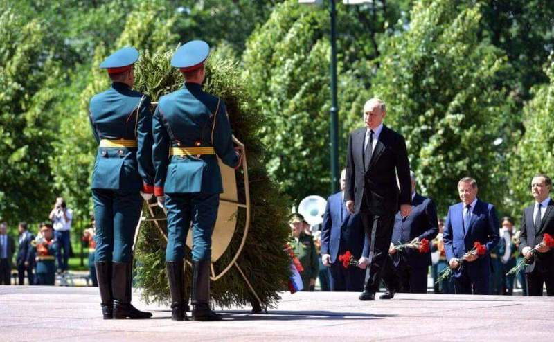 Путин: уроки ВОВ призывают к миру – в России чтят память жертв Второй мировой