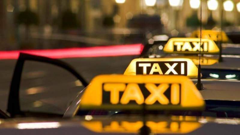 Лицензия такси без ИП в Москве