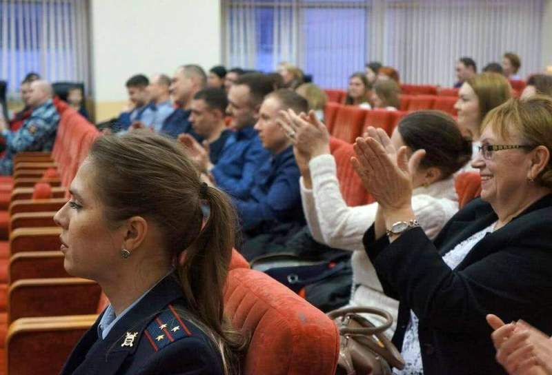 В Управлении внутренних дел Юго-Восточного округа Москвы прошел праздничный концерт ко Дню защитника Отечества