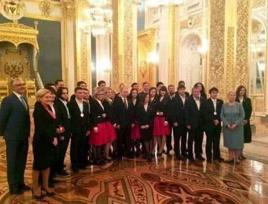 Новосибирские студенты в составе национальной сборной WorldSkills Russia встретились с Президентом Российской Федерации Владимиром Путиным