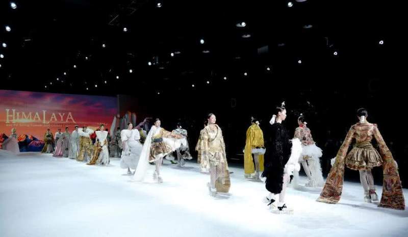 Международная неделя моды 2020 прошла в Цзинане на востоке Китая