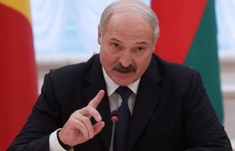 РФ закрывает границу с Белоруссией