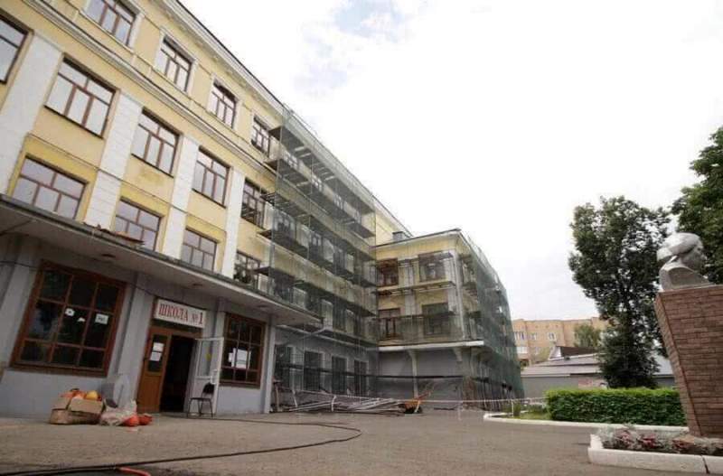 В Мичуринске стартовал капитальный ремонт здания одной из крупнейших школ города