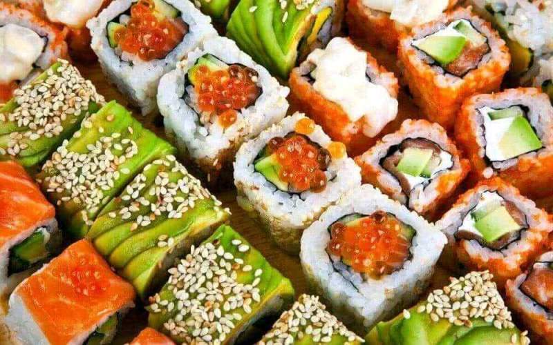 С чем связана популярность доставки суши